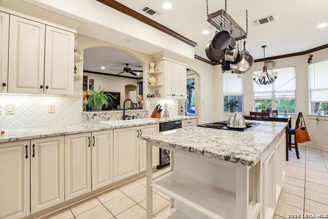 1103 Eagle View Property Photo 17