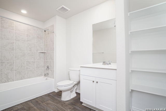 23215 Langdon Landing Property Photo 17