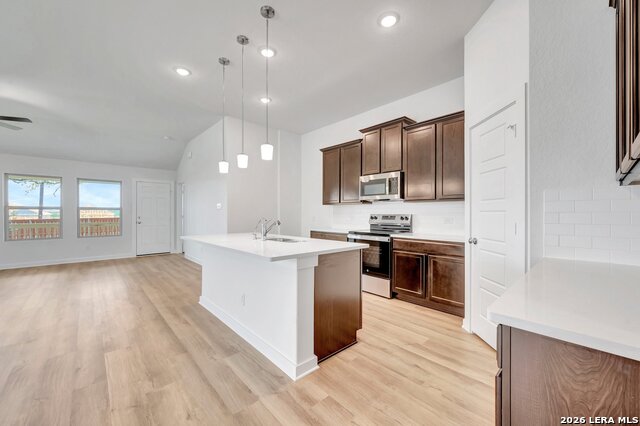 118 Stabler Square Property Photo 7