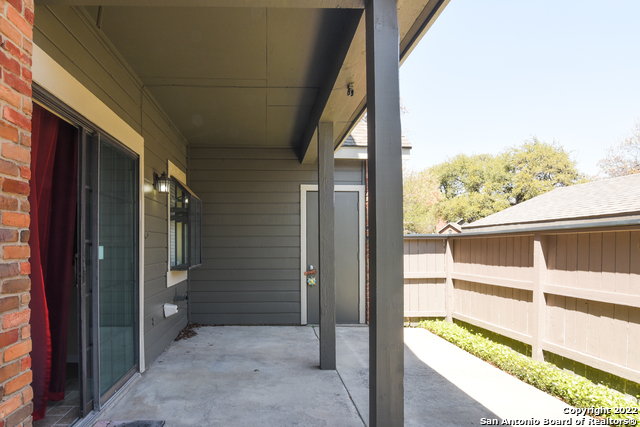 9 Chapel Hill Circle Property Photo 2