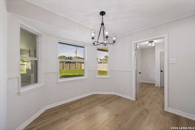 654 Richfield Property Photo 14