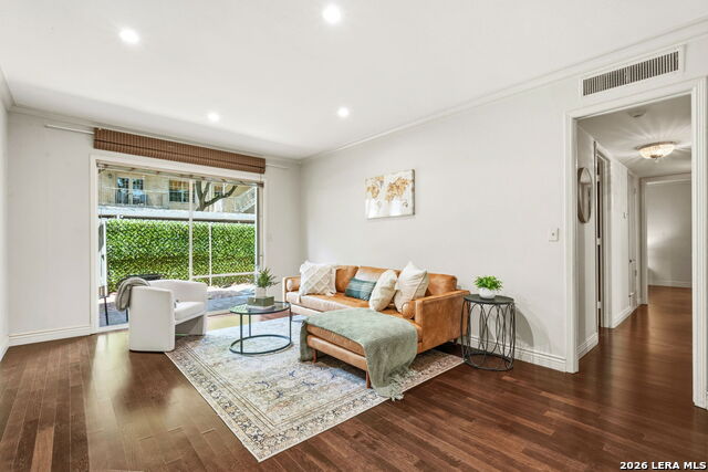7711 Broadway Property Photo 1