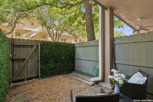 7711 Broadway Property Photo 18