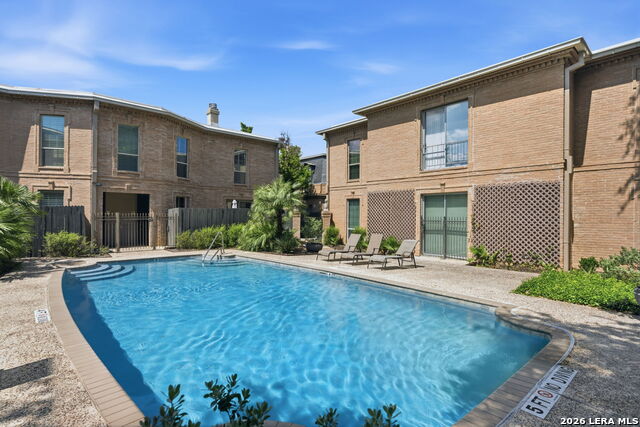7711 Broadway Property Photo 23