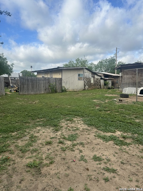 517 Avenue K Property Photo 2