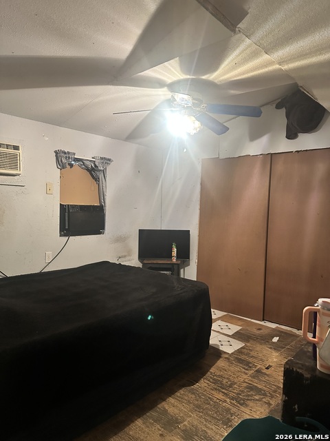 517 Avenue K Property Photo 7