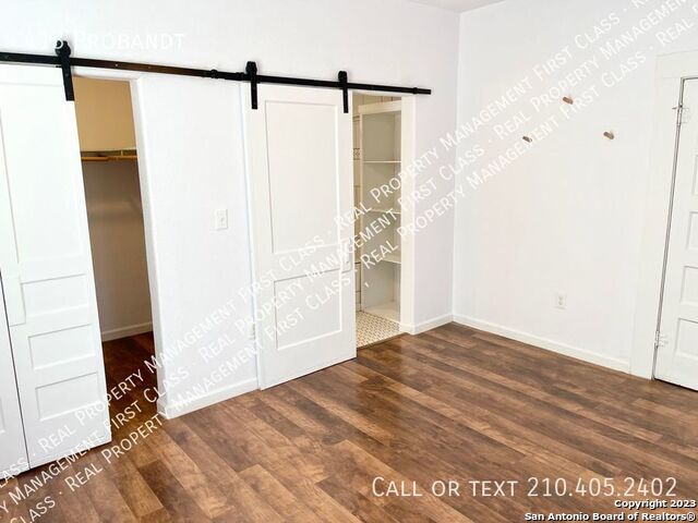 413 Probandt Property Photo 4
