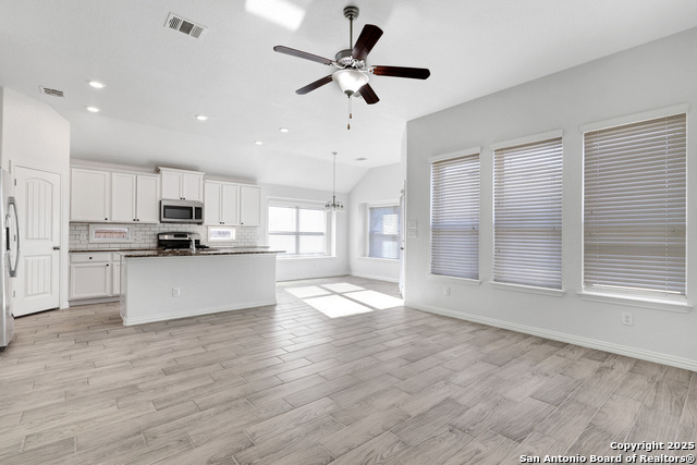 8907 Wyatts Run Property Photo 6