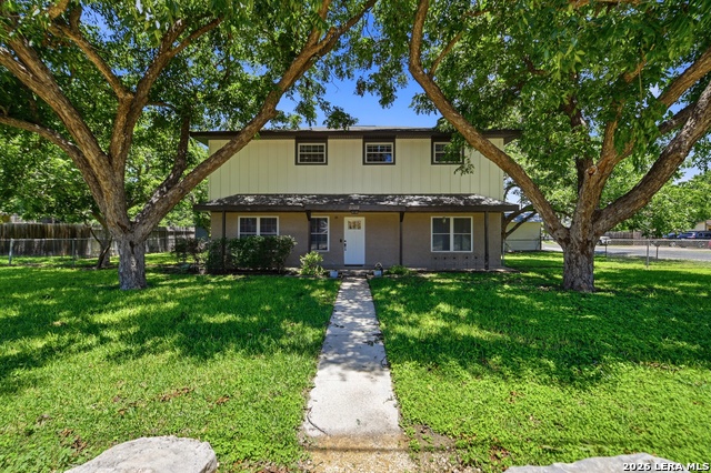 15751 Medina Property Photo 1