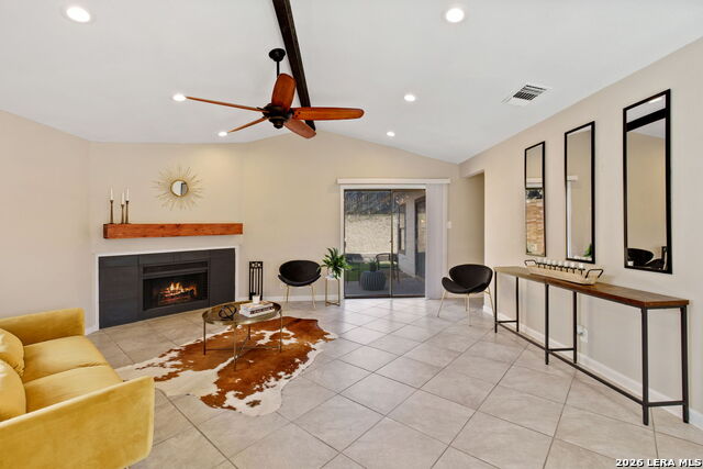 9807 Sugarloaf Dr Property Photo 3