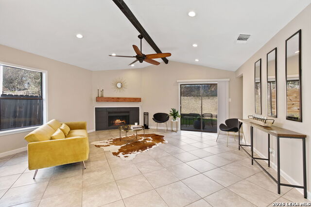 9807 Sugarloaf Dr Property Photo 6