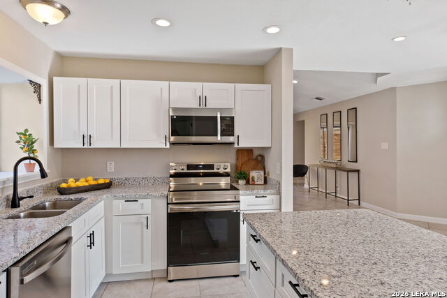 9807 Sugarloaf Dr Property Photo 7