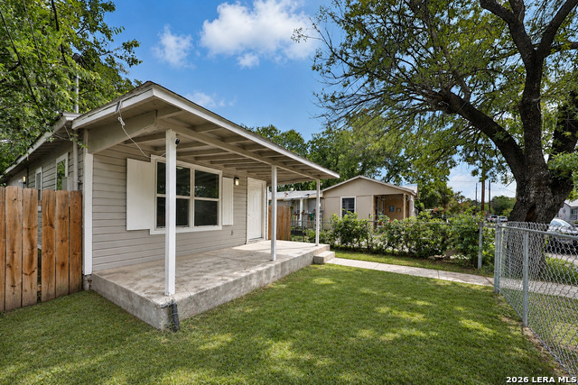 2721 Colima St Property Photo 2