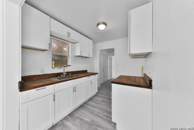 2721 Colima St Property Photo 6