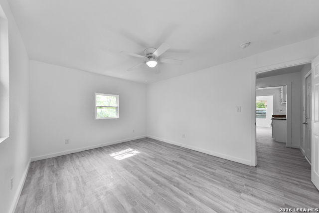 2721 Colima St Property Photo 10