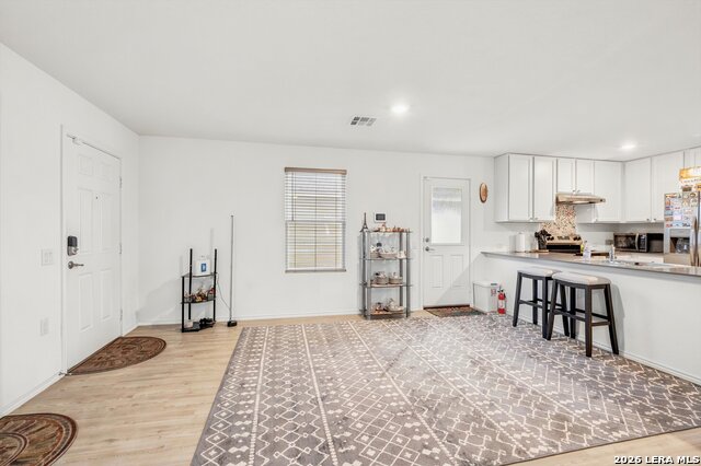 502 Primrose Property Photo 4