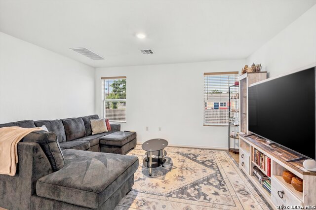 502 Primrose Property Photo 5