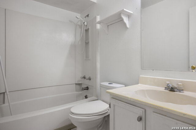 13171 Feather Ridge Dr Property Photo 12