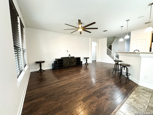 21207 Leslie Carson Property Photo 17