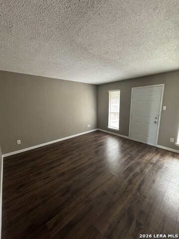 4906 Ali Property Photo 3