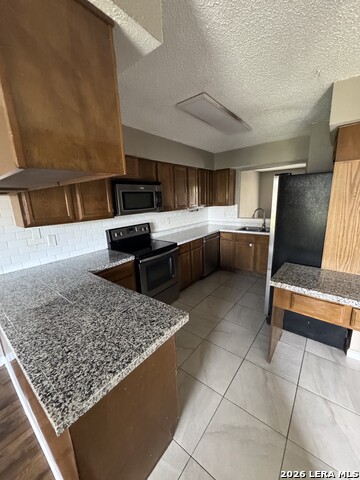 4906 Ali Property Photo 12
