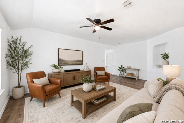 13524 Boothe Grv Property Photo 1