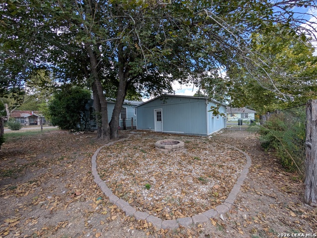 890 Josephine St Property Photo 38