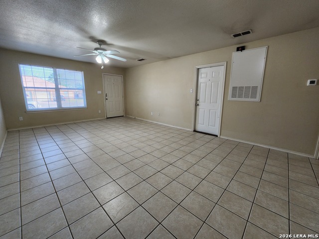 1146 Misty Acres Dr Property Photo 3