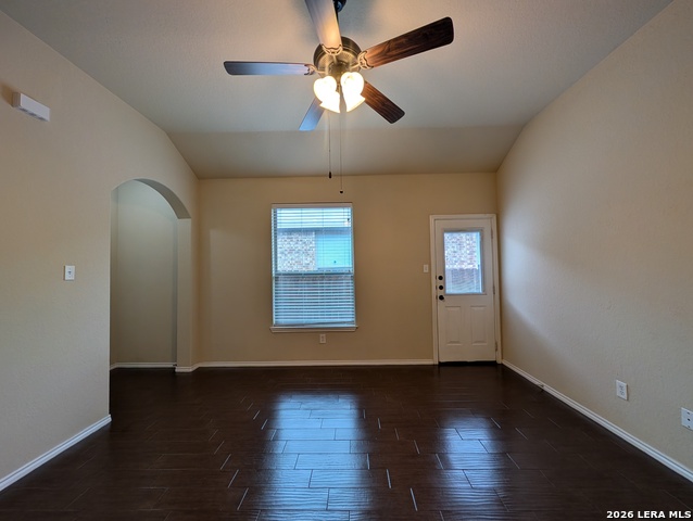 298 Rosalie Dr Property Photo 5