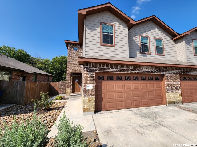 622 Creekside Cir Property Photo 1