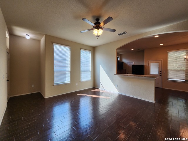 622 Creekside Cir Property Photo 3