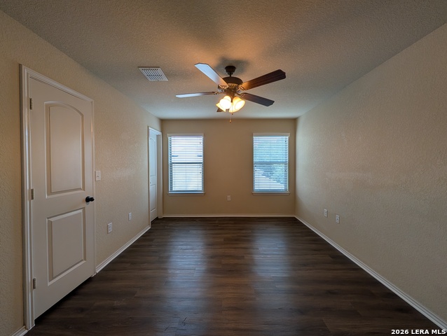 622 Creekside Cir Property Photo 5