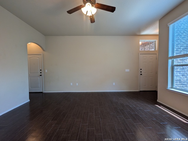 622 Creekside Cir Property Photo 6