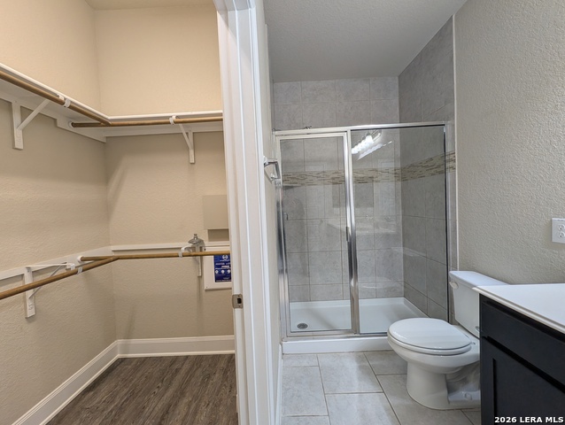 1209 Old Fm 306 Property Photo 14