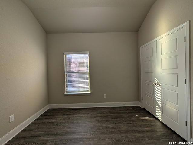 1209 Old Fm 306 Property Photo 20