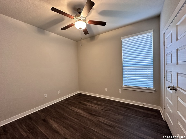 371 Creekside Curv Property Photo 12