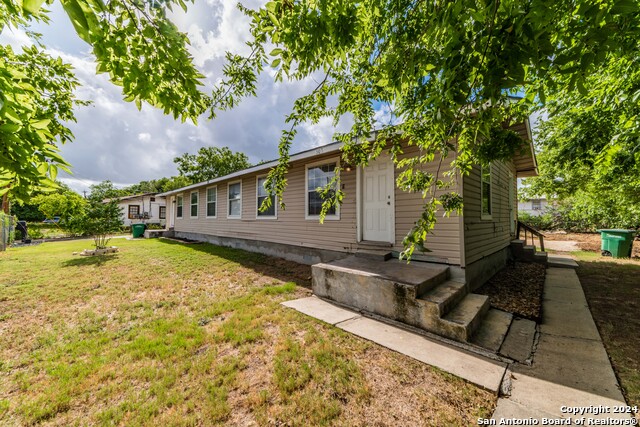 508 Bee St Property Photo 1