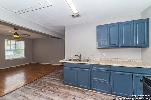 508 Bee St Property Photo 8