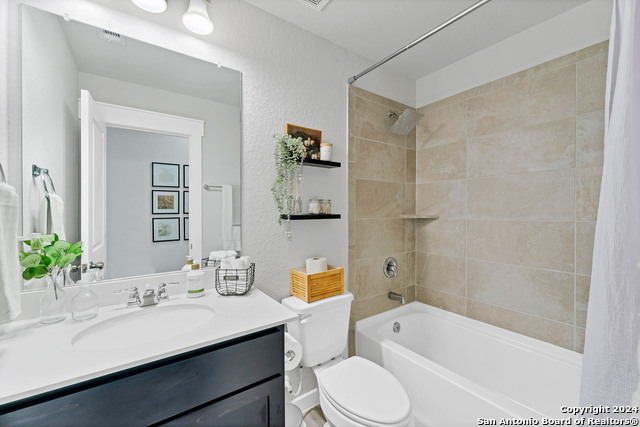 4323 W Vasquez Cir Property Photo 19