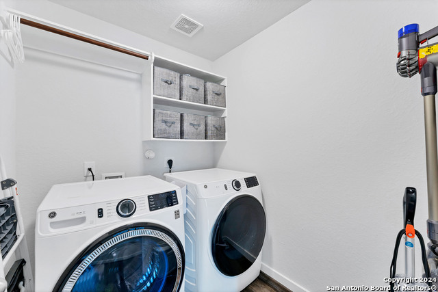 4323 W Vasquez Cir Property Photo 20