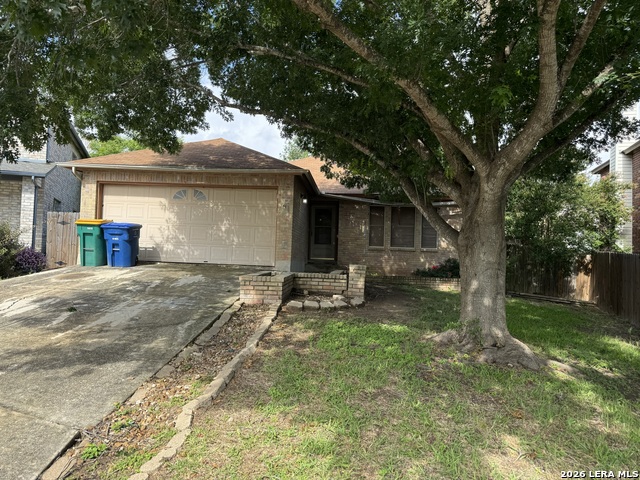 8003 Chestnut Manor Dr Property Photo 1