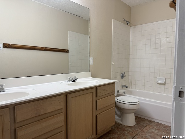 8003 Chestnut Manor Dr Property Photo 18