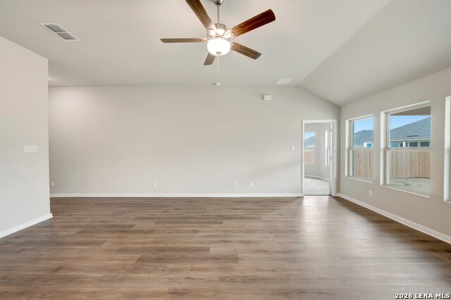 1032 Eagle Crossing Property Photo 10