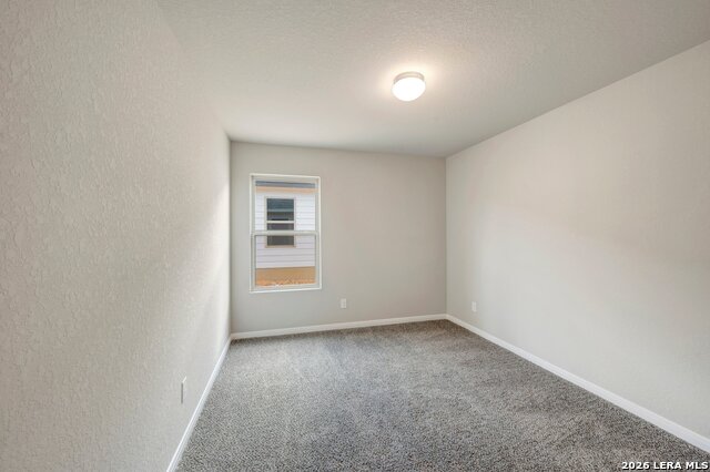 1032 Eagle Crossing Property Photo 29