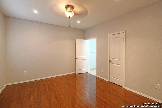 728 E Myrtle St Property Photo 7