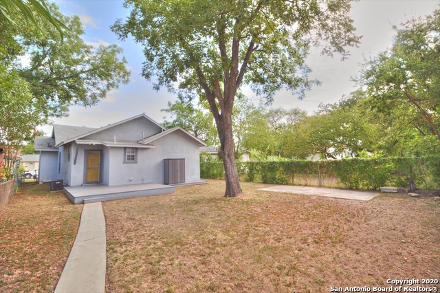 728 E Myrtle St Property Photo 9