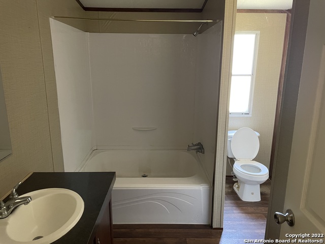 224 Oak View Dr Property Photo 7