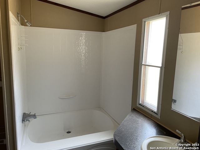 224 Oak View Dr Property Photo 8