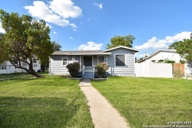 127 Glencoe Dr Property Photo 1