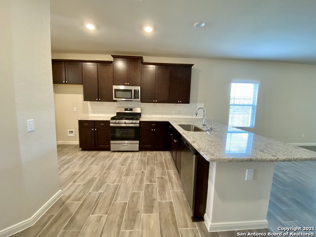 520 Scenic Song Dr Property Photo 5